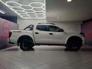 Nissan Navara 2.5DDTi double cab Pro-4X 4x4 - Image 3
