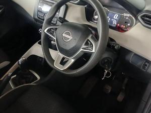 Nissan Magnite 1.0 Visia auto - Image 23