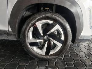 Nissan Magnite 1.0 Visia auto - Image 6