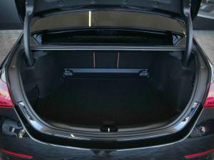 Mercedes-Benz C-Class C43 - Image 10