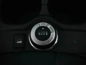 Nissan X-Trail 2.5 4x4 Acenta Plus - Image 17
