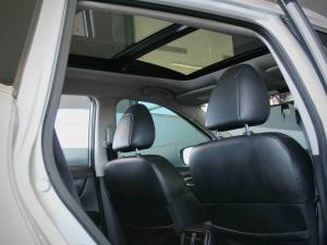 Nissan X-Trail 2.5 4x4 Acenta Plus - Image 23