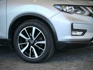 Nissan X-Trail 2.5 4x4 Acenta Plus - Image 6