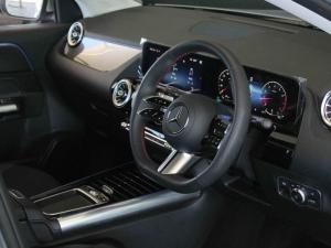 Mercedes-Benz GLA GLA200 Progressive - Image 14