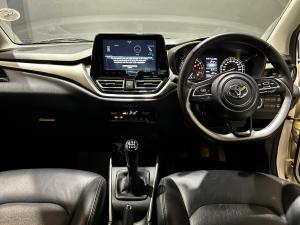 Toyota Starlet 1.5 XR manual - Image 7