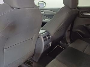 Nissan Qashqai 1.3T Acenta - Image 28