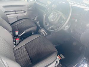 Suzuki Jimny 1.5 GL AllGrip 5-door manual - Image 9