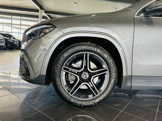 Mercedes-Benz GLA GLA200 Progressive