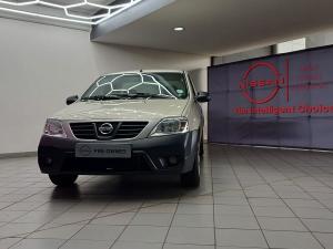 Nissan NP200 1.6i safety pack (aircon) - Image 9