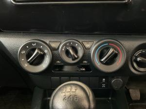 Toyota Hilux 2.4GD-6 single cab 4x4 SR - Image 15