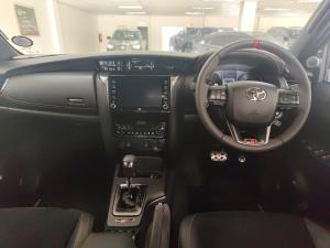 Toyota Fortuner 2.8GD-6 4x4 GR-Sport - Image 6