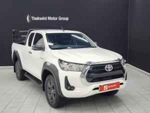Toyota Hilux 2.4GD-6 Xtra cab Raider manual - Image 1