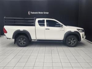 Toyota Hilux 2.4GD-6 Xtra cab Raider manual - Image 3