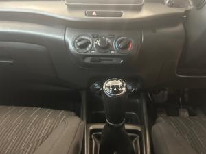 Toyota Rumion 1.5 SX manual - Image 13