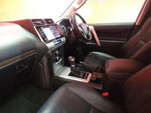 Toyota Prado VX-L 2.8GD automatic - Image 7