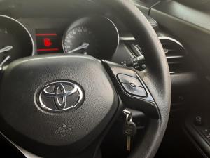 Toyota C-HR 1.2T - Image 10