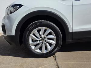 Volkswagen T-CROSS 1.0 TSI Comfortline DSG - Image 22