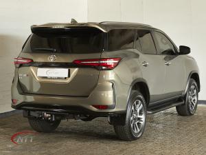 Toyota Fortuner 2.8GD-6 VX automatic - Image 2