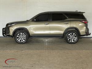 Toyota Fortuner 2.8GD-6 VX automatic - Image 8