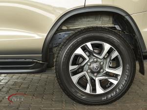 Toyota Fortuner 2.8GD-6 VX automatic - Image 9
