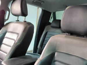 Volkswagen Amarok 3.0TDI V6 184KW 4MOT Style automatic D/C - Image 13