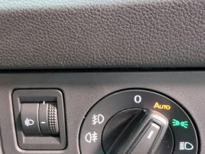 Volkswagen Polo 1.0 TSI Life - Image 15