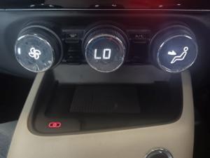 Nissan Magnite 1.0T Acenta CVT - Image 14