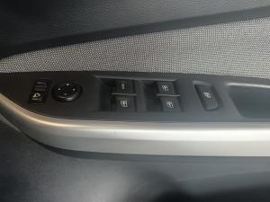 Nissan Magnite 1.0T Acenta CVT - Image 17