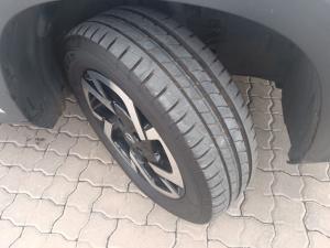 Nissan Magnite 1.0T Acenta CVT - Image 23