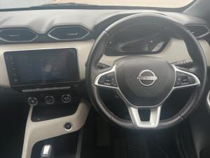 Nissan Magnite 1.0T Acenta CVT - Image 8