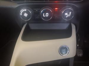 Nissan Magnite 1.0T Acenta - Image 13