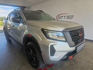 Nissan Navara 2.5DDTI PRO-2X automatic D/C - Image 1