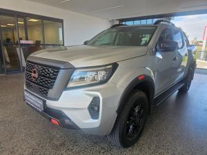 Nissan Navara 2.5DDTI PRO-2X automatic D/C - Image 2