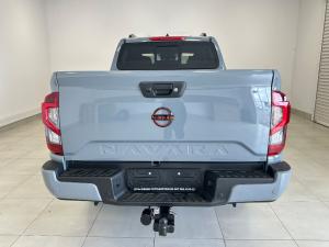 Nissan Navara 2.5DDTI PRO-2X automatic D/C - Image 4