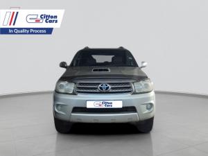 Toyota Fortuner 3.0D-4D Raised Body automatic - Image 2