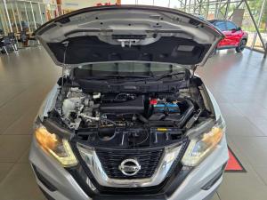 Nissan X Trail 2.5 Acenta Plus 4X4 CVT 7S - Image 9
