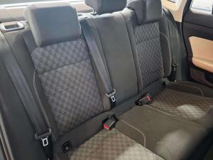 Volkswagen Polo 1.6 - Image 12