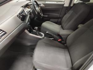 Volkswagen Polo hatch 1.0TSI Comfortline auto - Image 12