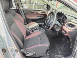 Toyota Starlet Cross 1.5 XS manual - Image 5