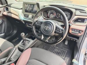 Toyota Starlet Cross 1.5 XS manual - Image 6