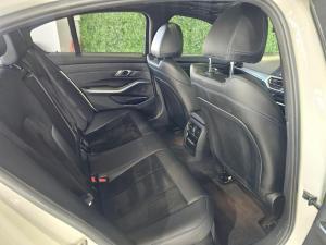 BMW 3 Series 320i M Sport - Image 20