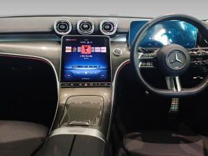 Mercedes-Benz C-Class C220d Avantgarde - Image 11