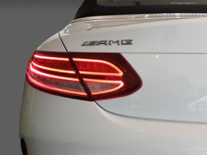 Mercedes-Benz C200 Cabrio automatic - Image 20