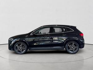 Mercedes-Benz GLA GLA200 Progressive - Image 4