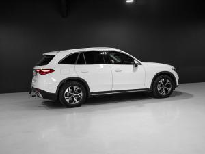 Mercedes-Benz GLC GLC300 4Matic Avantgarde - Image 2