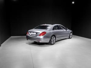 Mercedes-Benz S-Class S500 - Image 9