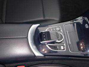 Mercedes-Benz C-Class C180 - Image 17