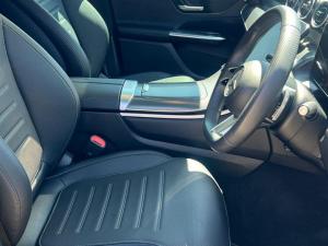 Mercedes-Benz GLC GLC300d 4Matic Avantgarde - Image 14