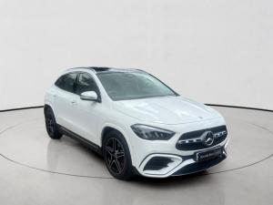 Mercedes-Benz GLA GLA200 Progressive - Image 3