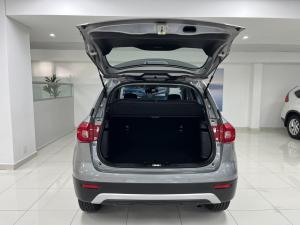 Suzuki Vitara Brezza 1.5 GLX auto - Image 6